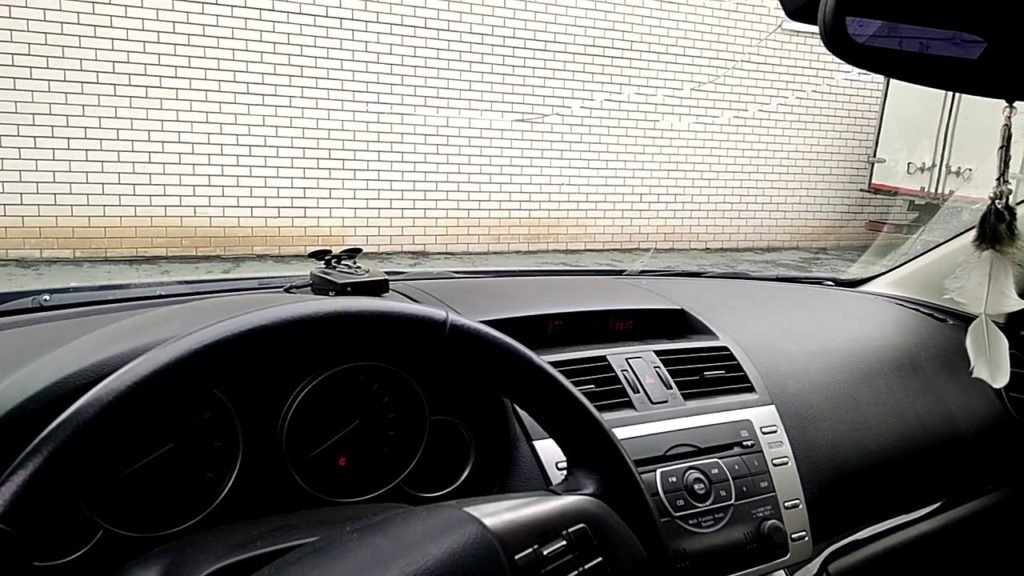 Ветровое стекло Mazda 6
