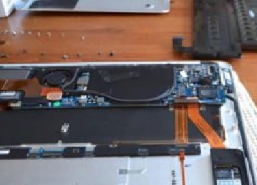 Читайте о причинах замены аккумулятора MacBook Air и способах его диагностики. Узнайте, когда нужна замена аккумулятора МакБук Эйр.
