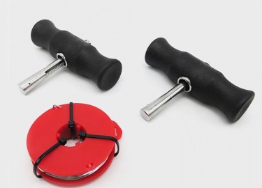 У всех стекол могут быть небольшие погрешности в размере или тонировке, тут ничего страшного оно в любом случае сядет в кузов. Читайте подробную ин...